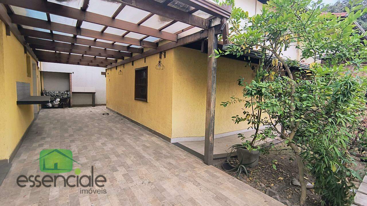 Casa para alugar com 4 quartos, 476m² - Foto 4