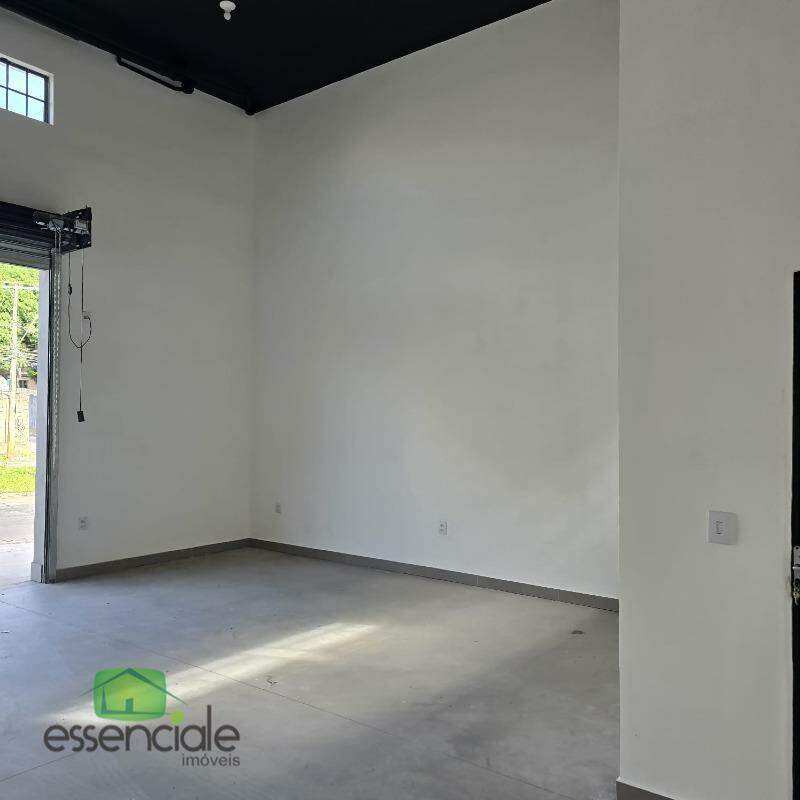 Loja-Salão para alugar, 61m² - Foto 3