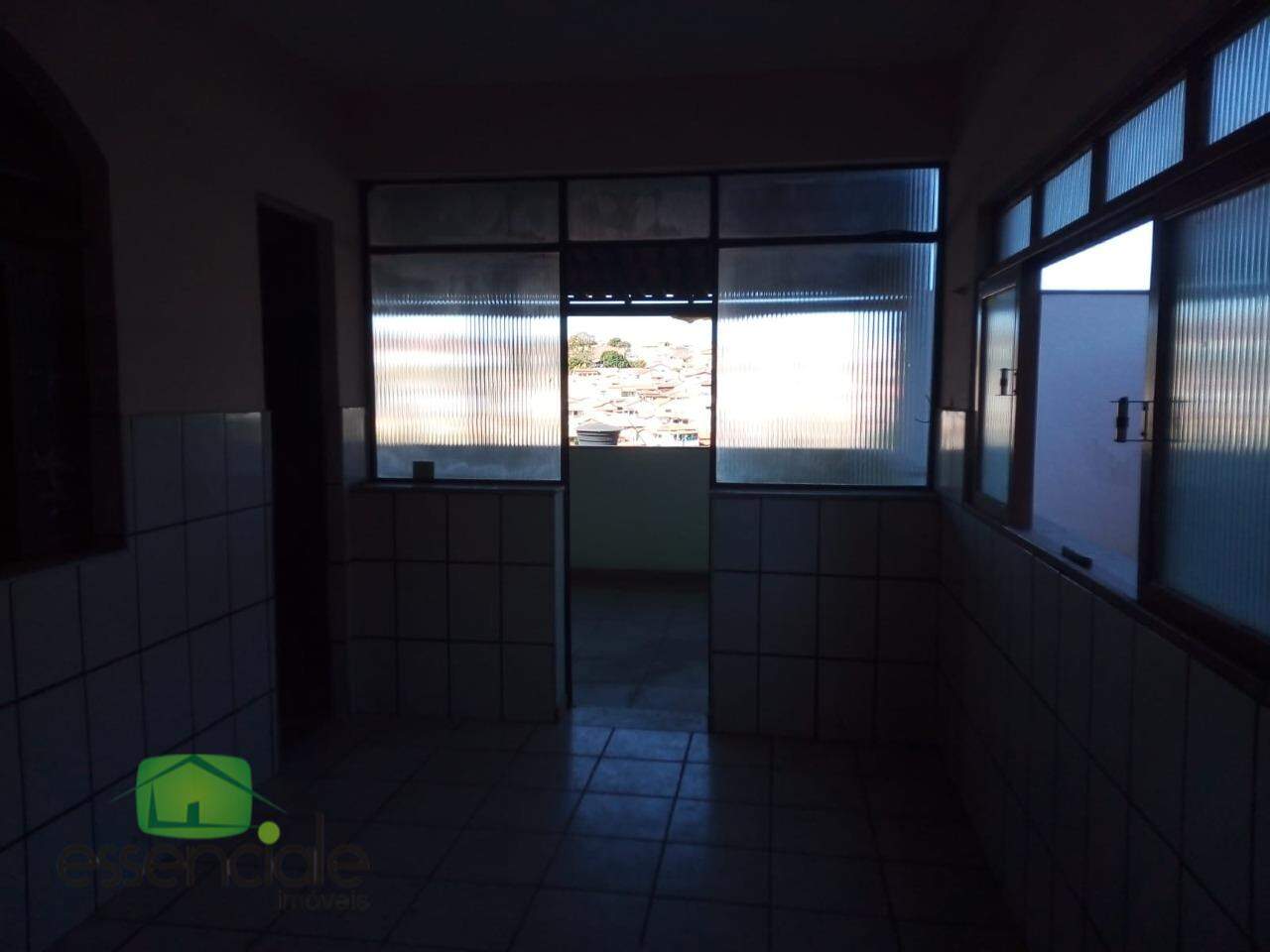 Loja-Salão para alugar com 4 quartos, 150m² - Foto 10