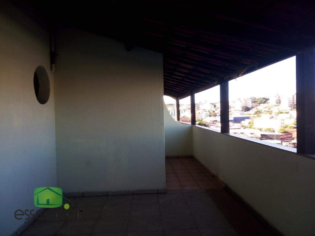 Loja-Salão para alugar com 4 quartos, 150m² - Foto 7