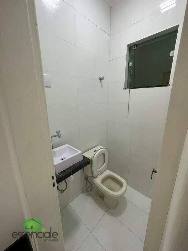 Casa para alugar com 3 quartos, 100m² - Foto 5