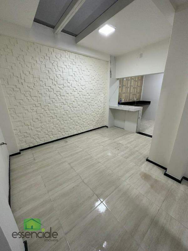 Casa para alugar com 3 quartos, 100m² - Foto 9
