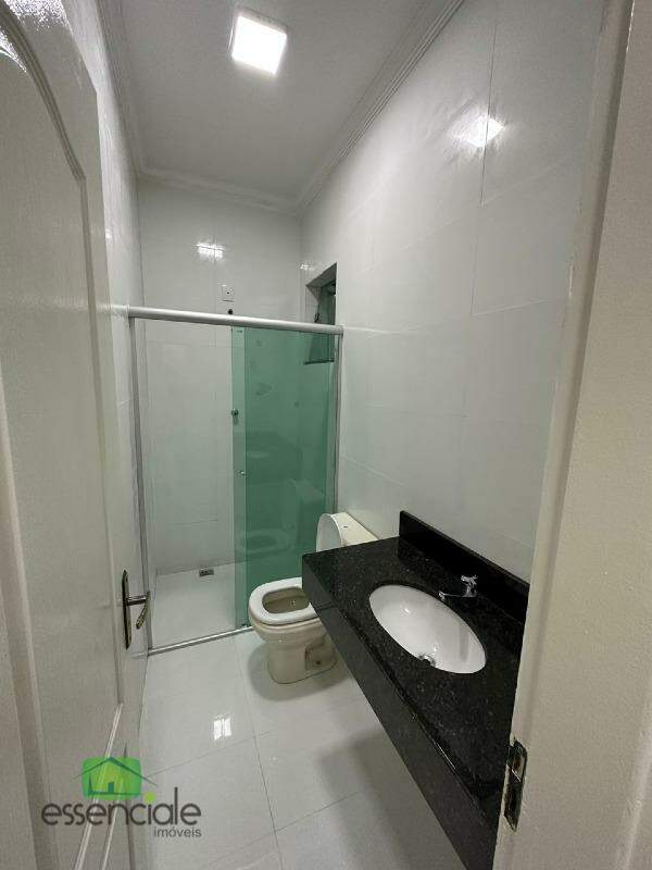 Casa para alugar com 3 quartos, 100m² - Foto 24