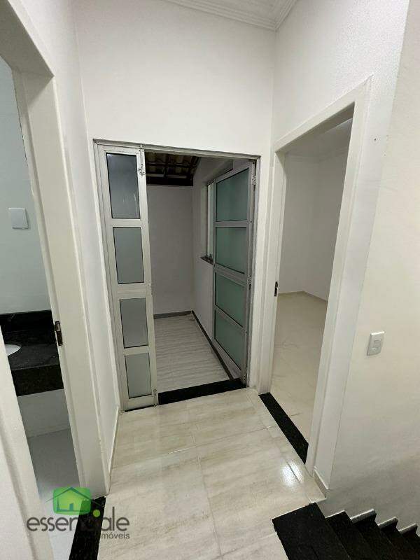 Casa para alugar com 3 quartos, 100m² - Foto 19