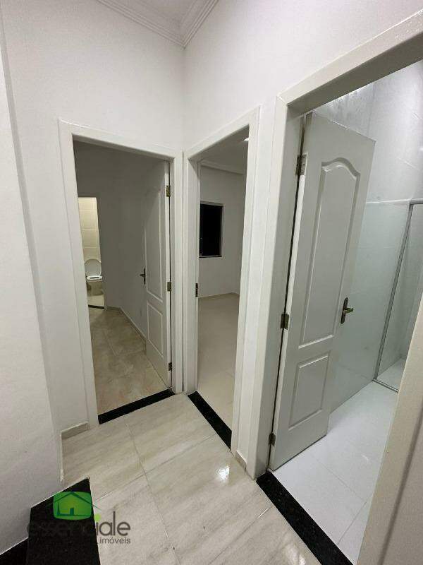 Casa para alugar com 3 quartos, 100m² - Foto 18