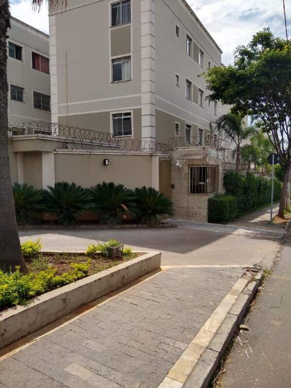 Apartamento para alugar com 2 quartos, 61m² - Foto 2