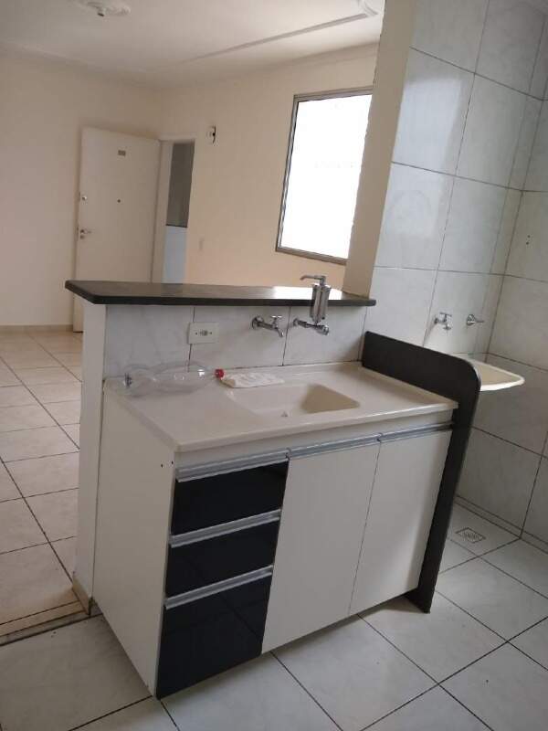 Apartamento para alugar com 2 quartos, 61m² - Foto 8