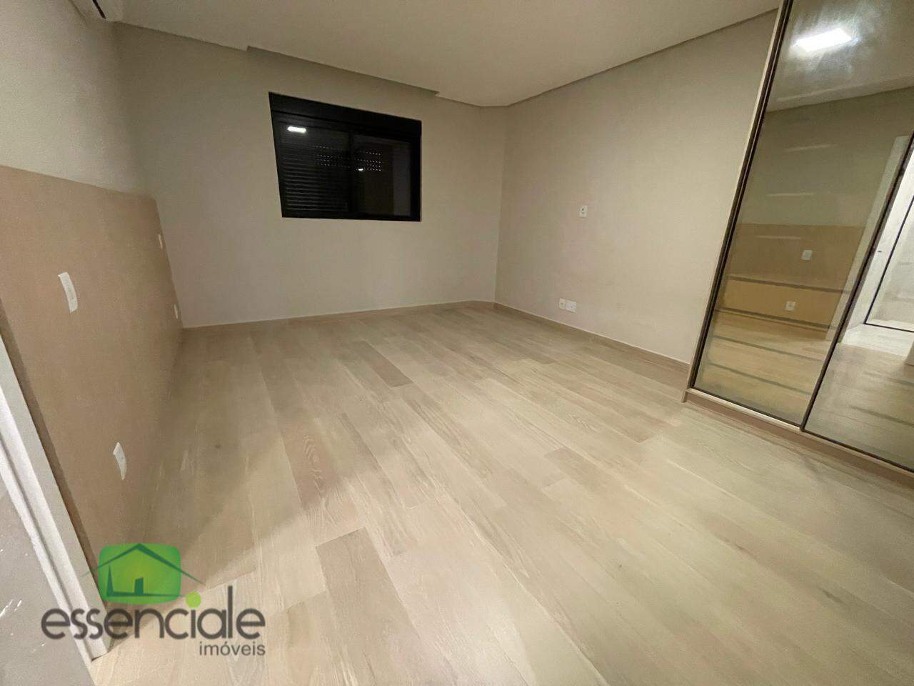 Apartamento à venda com 3 quartos, 106m² - Foto 8