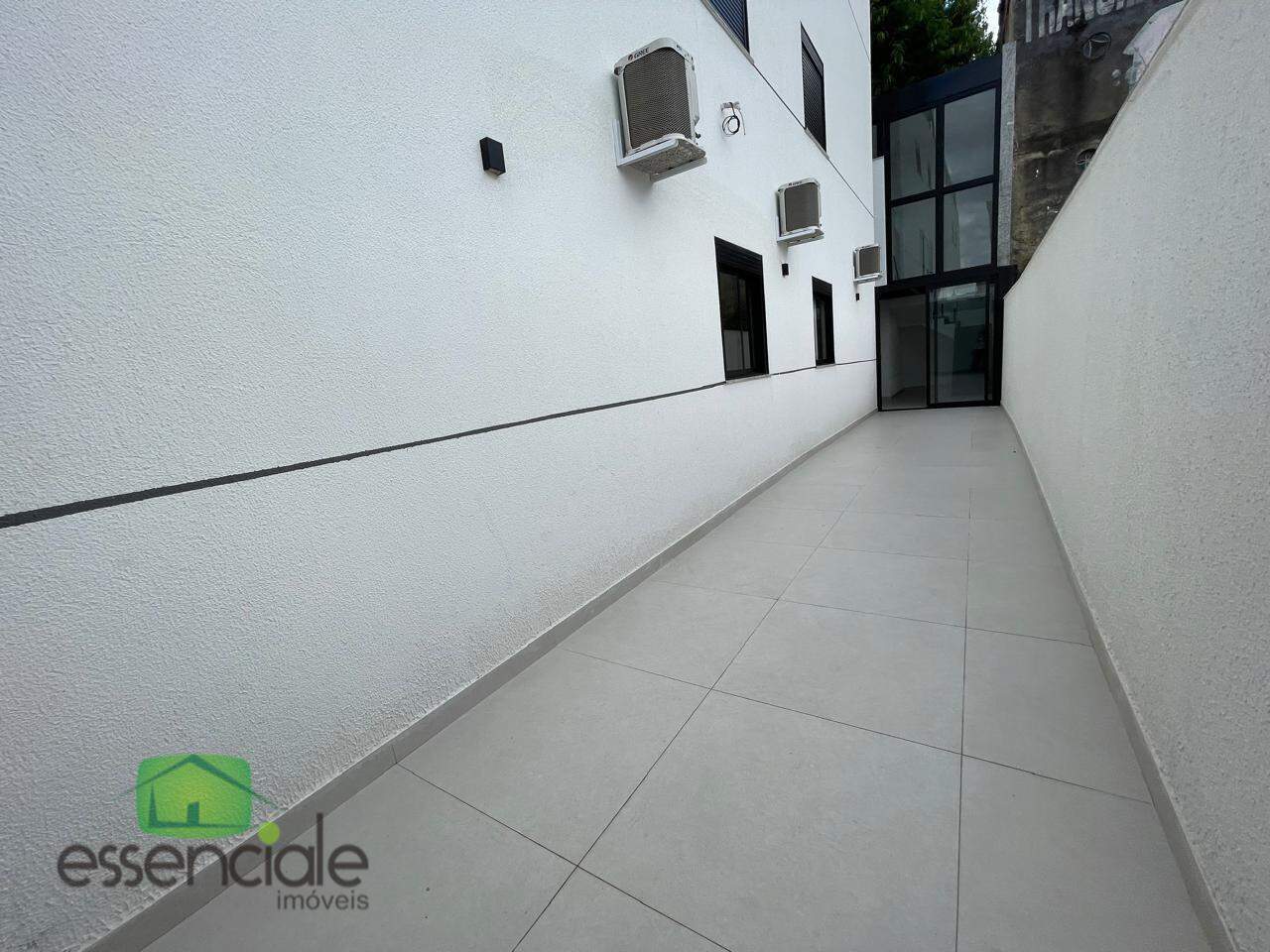 Apartamento à venda com 3 quartos, 106m² - Foto 16