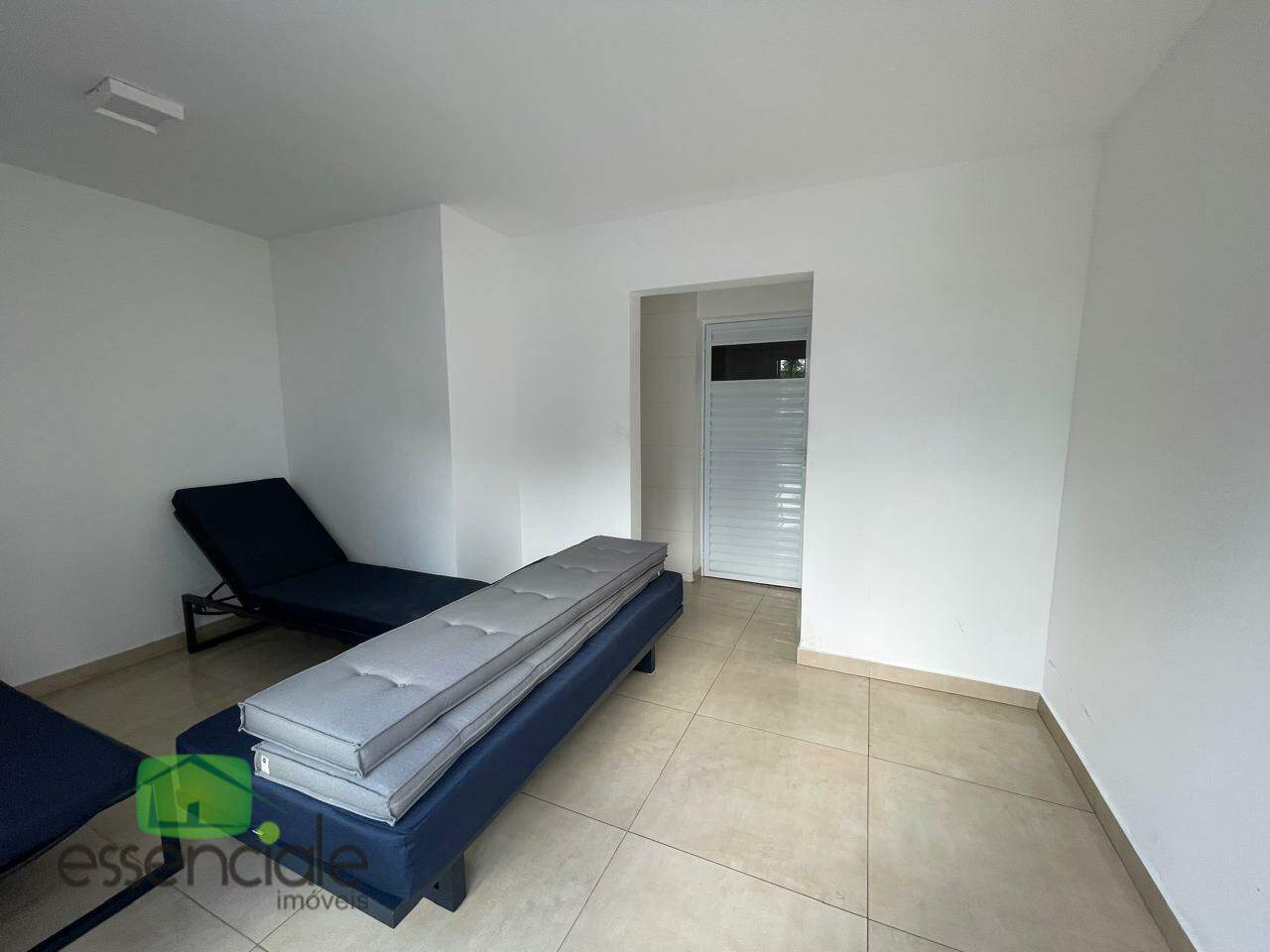 Apartamento para alugar com 2 quartos, 55m² - Foto 14