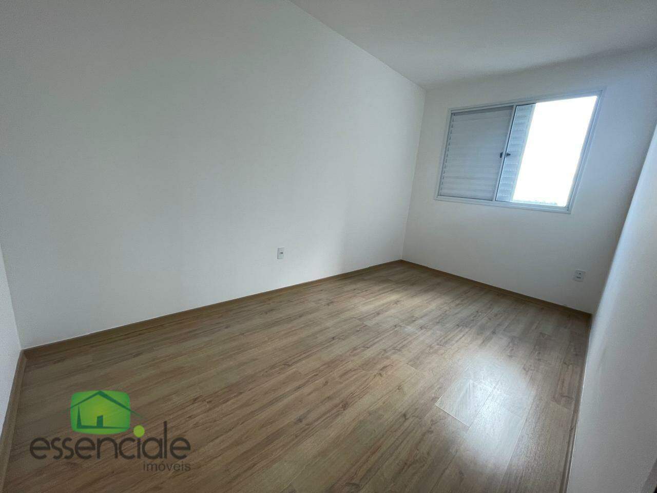 Apartamento para alugar com 2 quartos, 55m² - Foto 11
