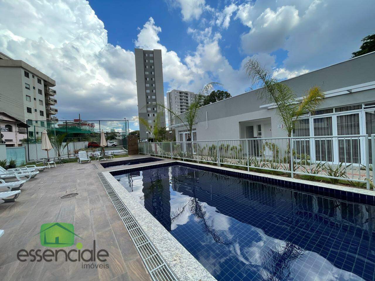 Apartamento para alugar com 2 quartos, 55m² - Foto 12