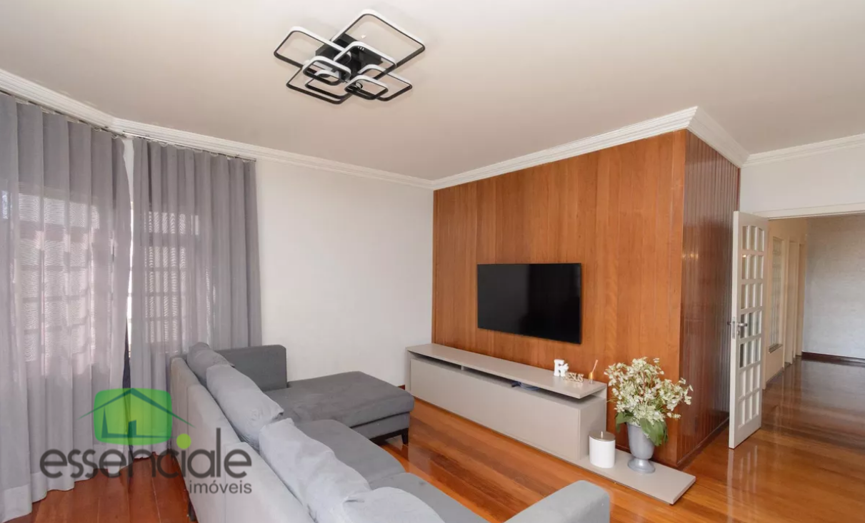 Casa para alugar com 3 quartos, 300m² - Foto 4