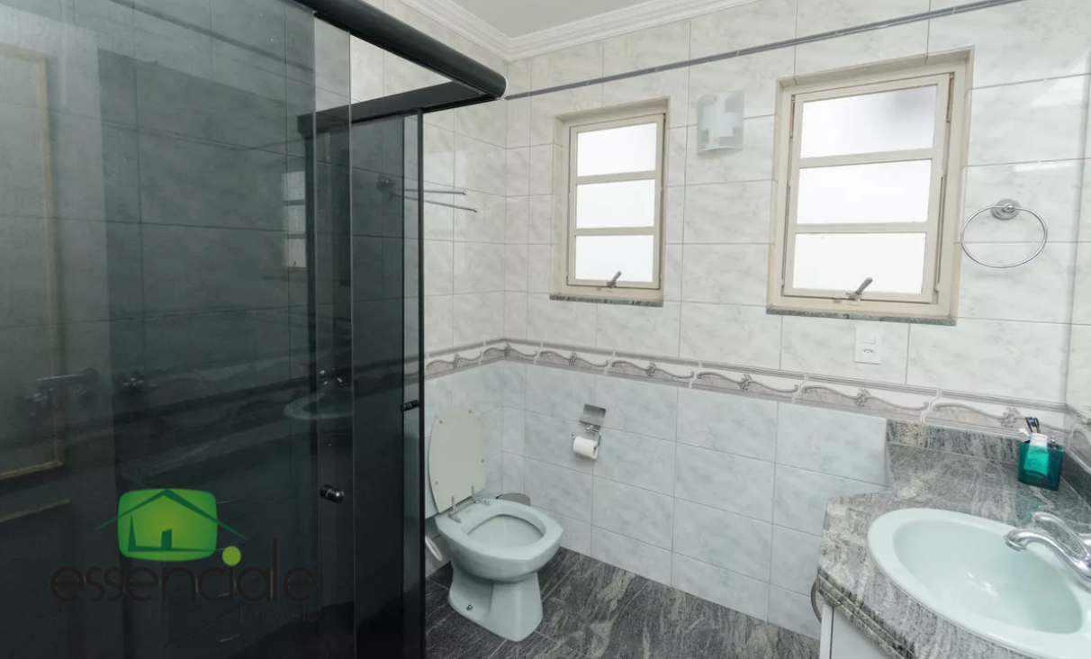 Casa para alugar com 3 quartos, 300m² - Foto 23