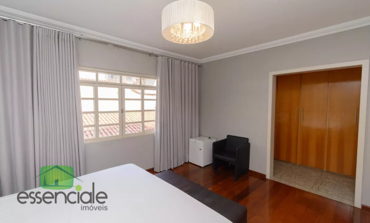 Casa para alugar com 3 quartos, 300m² - Foto 17