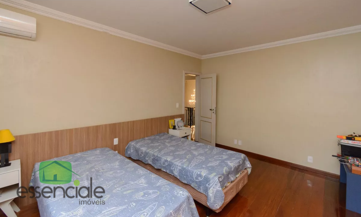 Casa para alugar com 3 quartos, 300m² - Foto 15