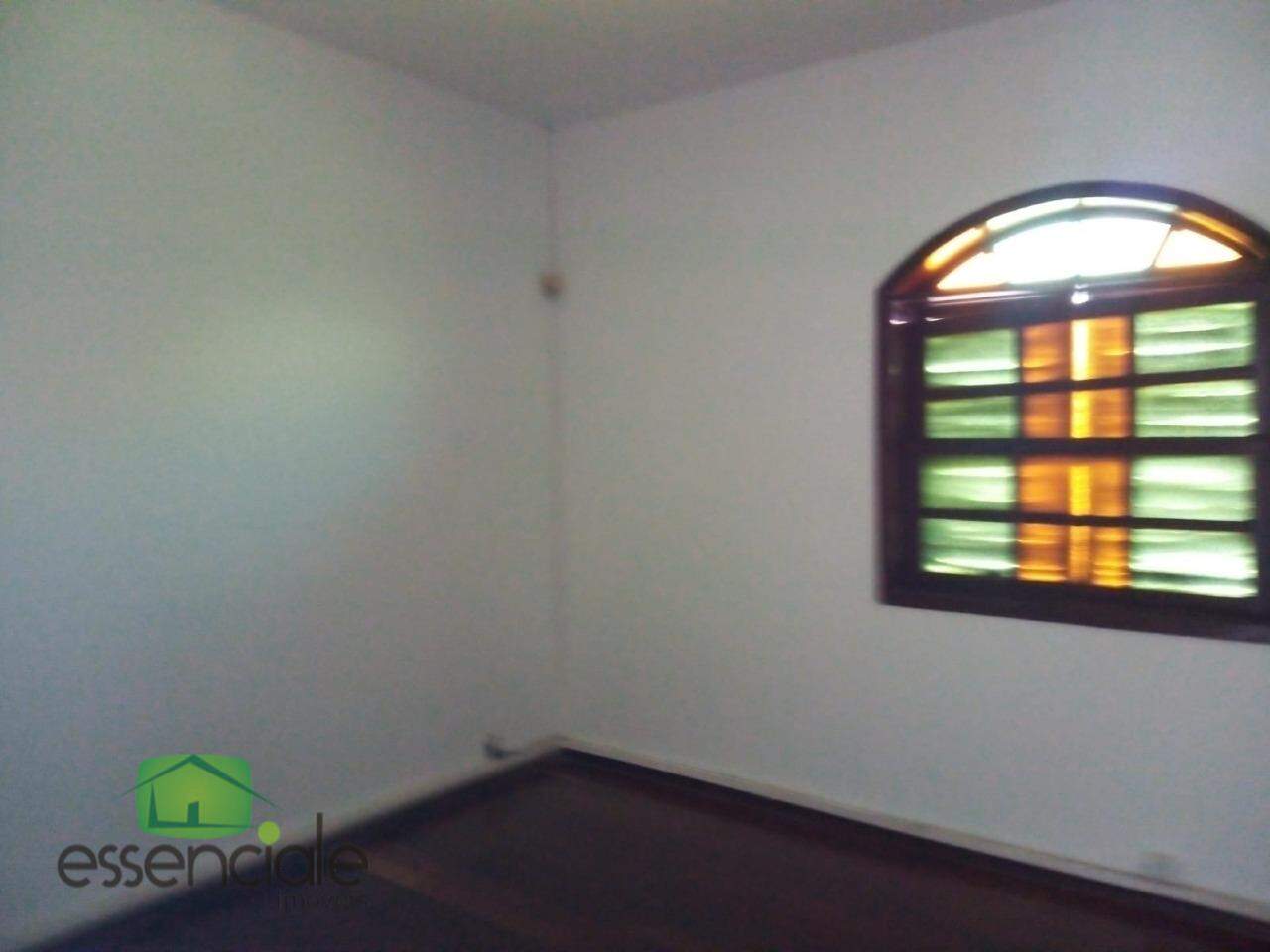 Casa para alugar com 6 quartos, 350m² - Foto 16