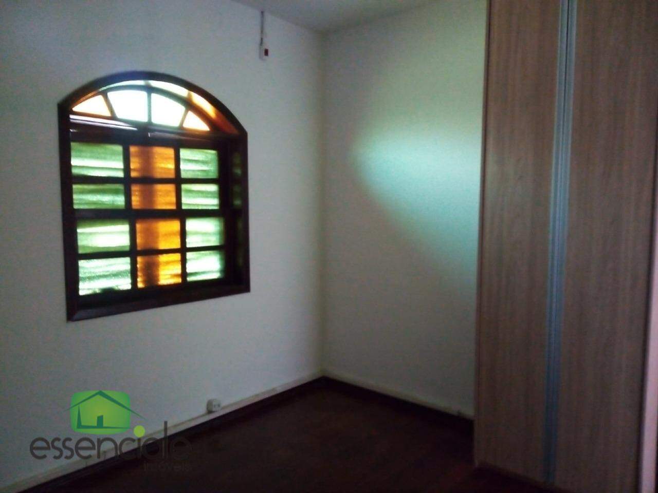 Casa para alugar com 6 quartos, 350m² - Foto 20