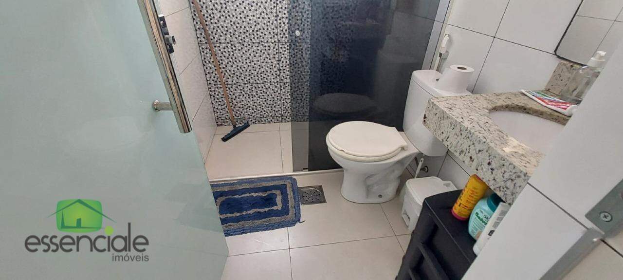 Casa à venda com 3 quartos, 180m² - Foto 7