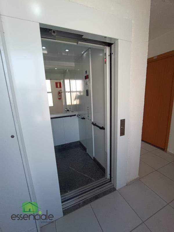Apartamento à venda com 2 quartos, 38m² - Foto 10