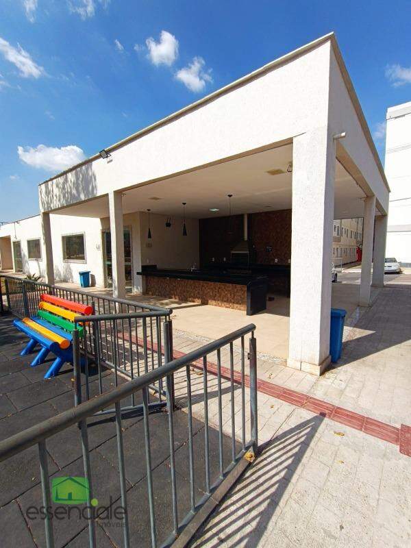 Apartamento à venda com 2 quartos, 38m² - Foto 14