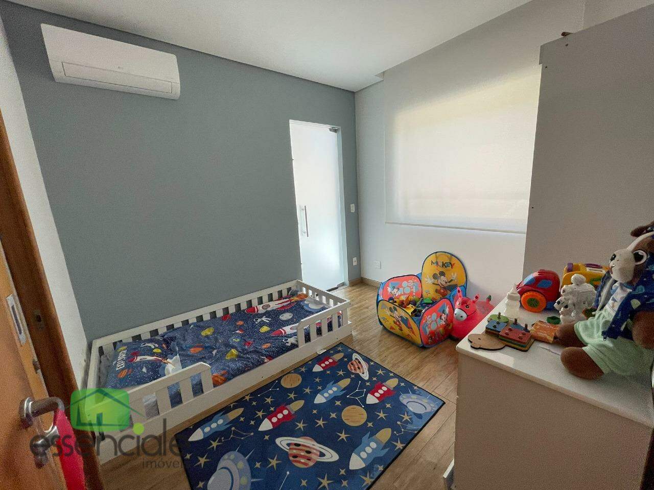 Casa à venda com 3 quartos, 310m² - Foto 20
