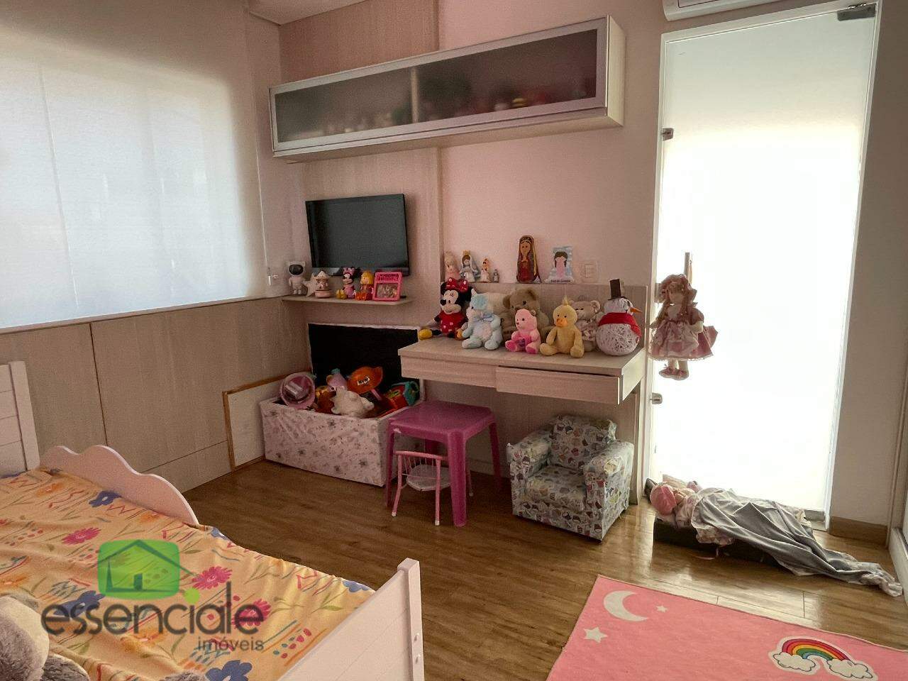 Casa à venda com 3 quartos, 310m² - Foto 22