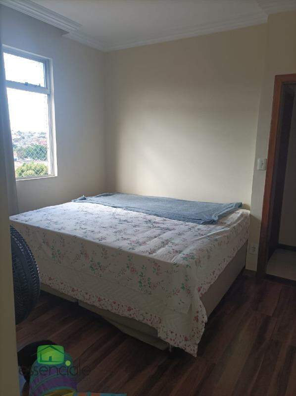Apartamento à venda com 2 quartos, 80m² - Foto 11