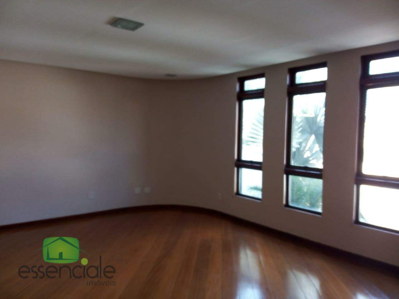 Casa para alugar com 1 quarto, 360m² - Foto 13