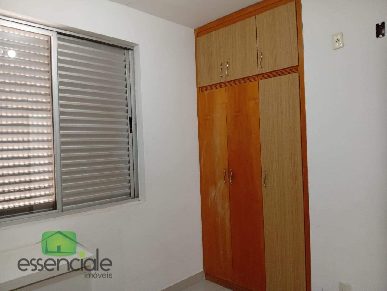Apartamento para alugar com 3 quartos, 90m² - Foto 5