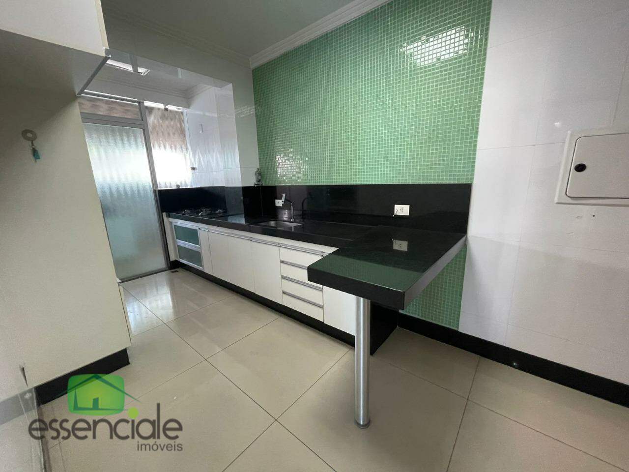 Apartamento à venda com 3 quartos, 85m² - Foto 11