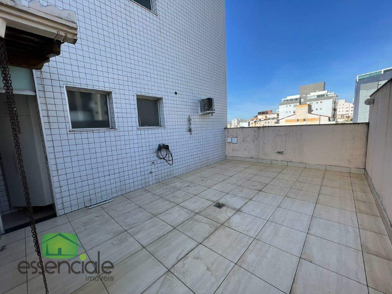 Apartamento à venda com 3 quartos, 85m² - Foto 19