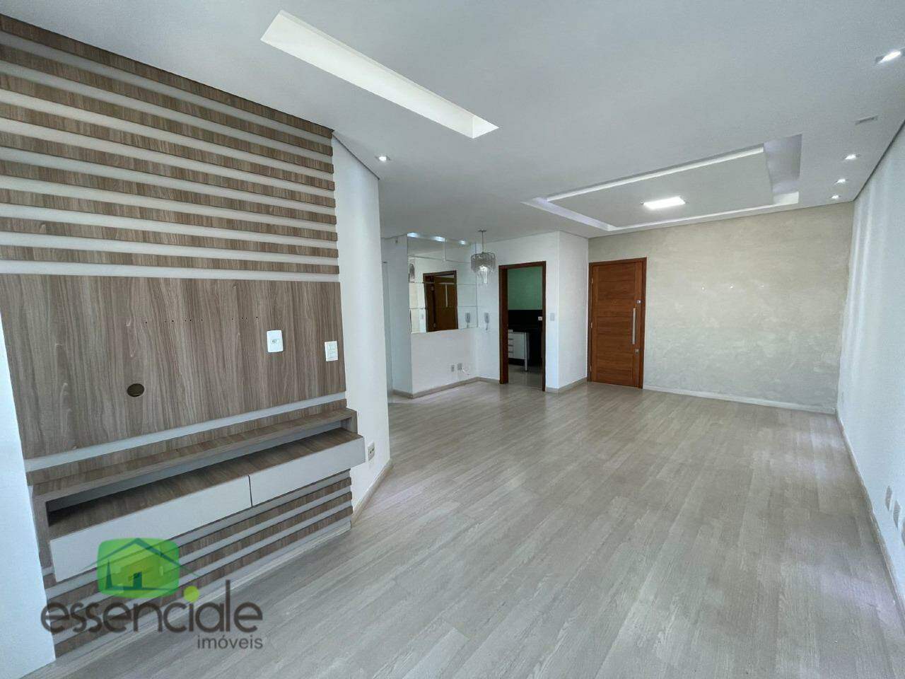 Apartamento à venda com 3 quartos, 85m² - Foto 4