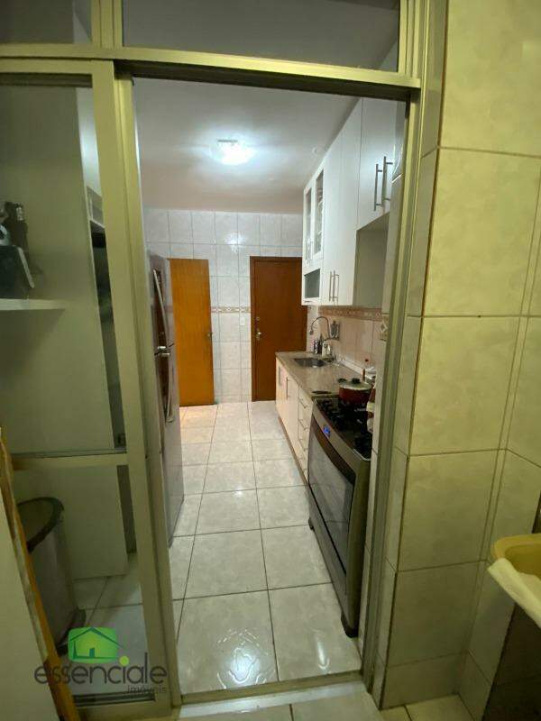 Cobertura para alugar com 3 quartos, 180m² - Foto 7