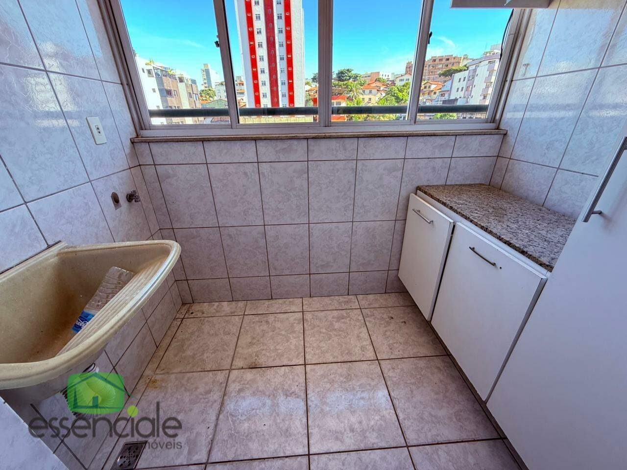 Cobertura para alugar com 3 quartos, 180m² - Foto 11
