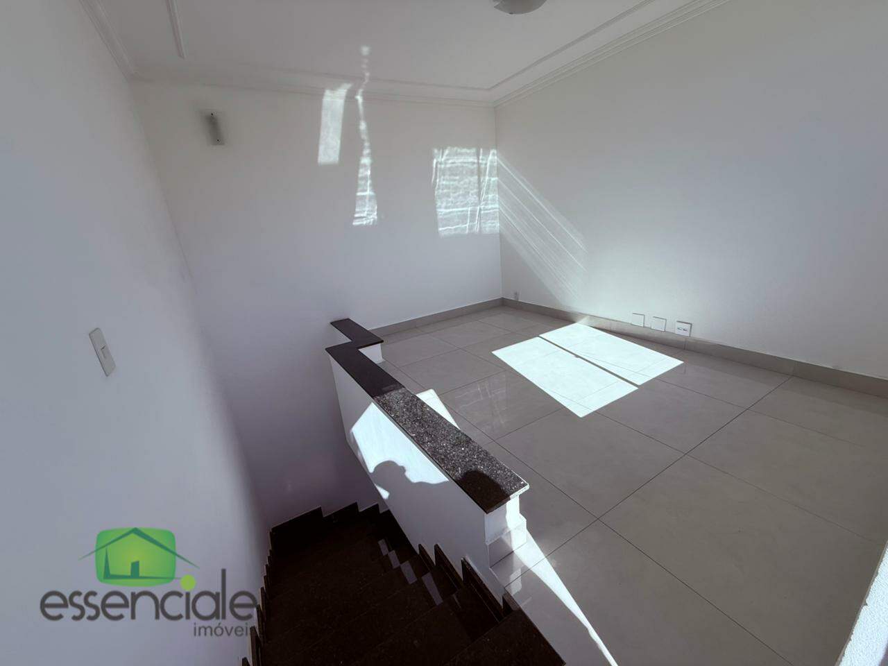 Cobertura para alugar com 3 quartos, 180m² - Foto 5