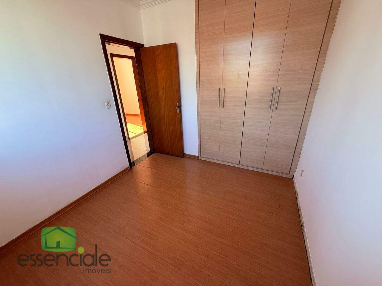 Cobertura para alugar com 3 quartos, 180m² - Foto 19