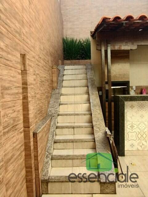 Casa para alugar com 3 quartos, 200m² - Foto 16