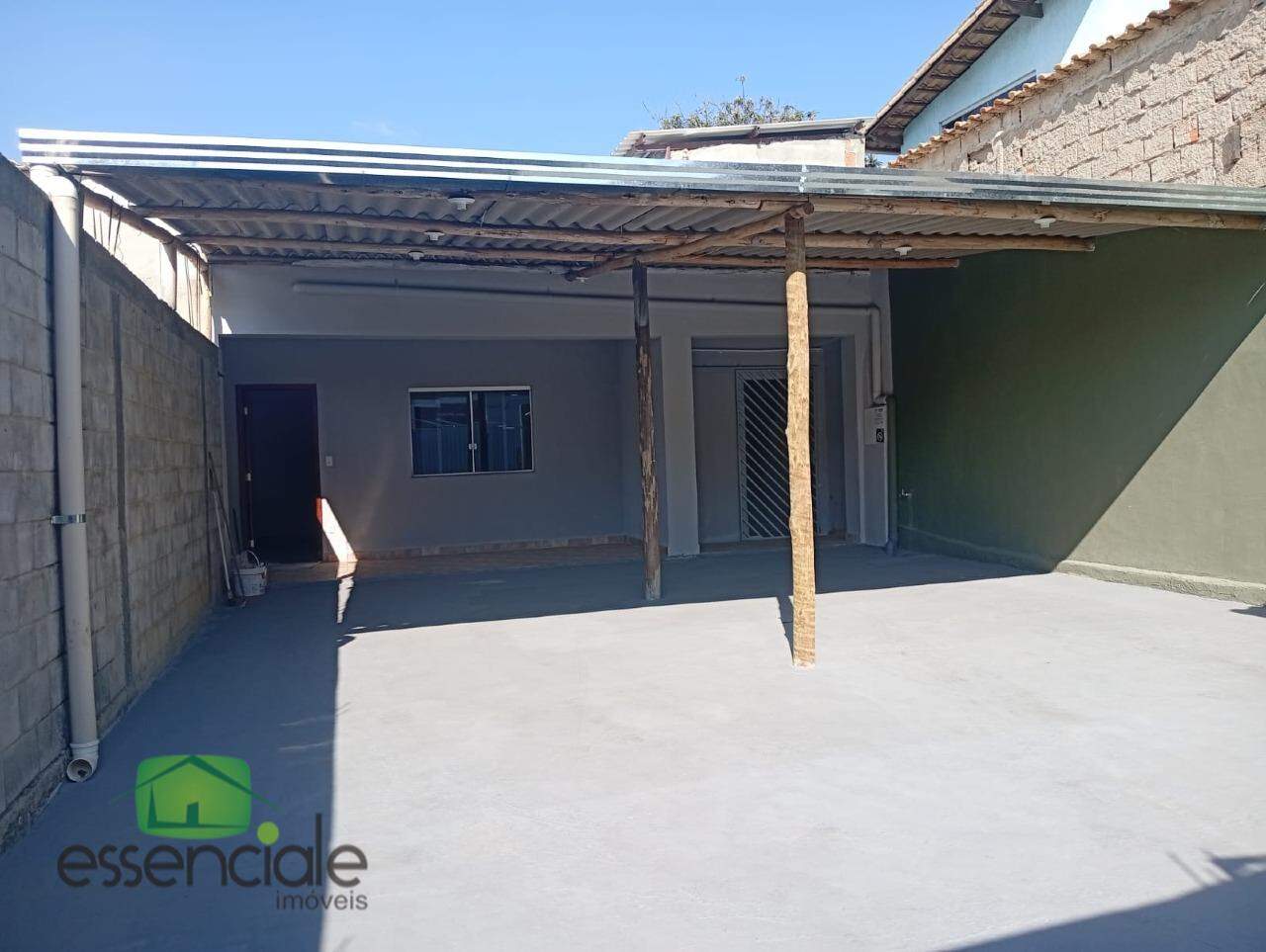 Casa para alugar com 2 quartos, 180m² - Foto 1
