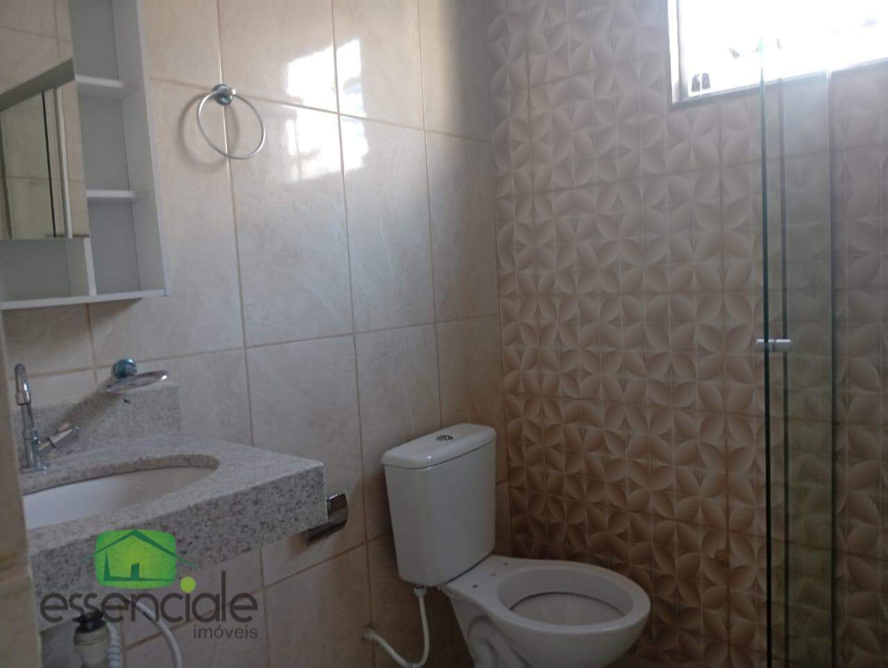 Casa para alugar com 2 quartos, 180m² - Foto 8