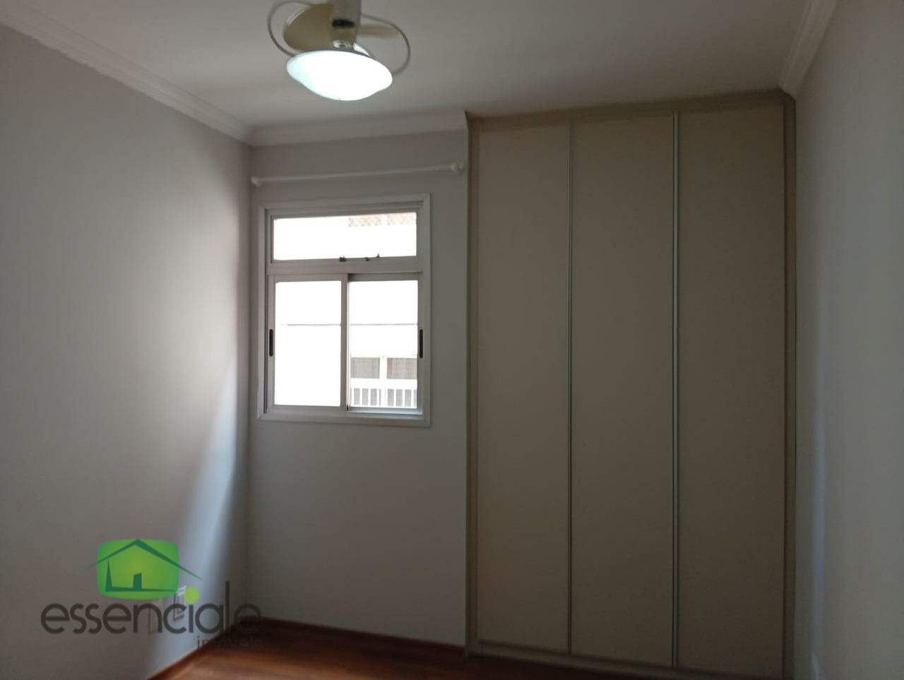 Apartamento para alugar com 3 quartos, 70m² - Foto 2