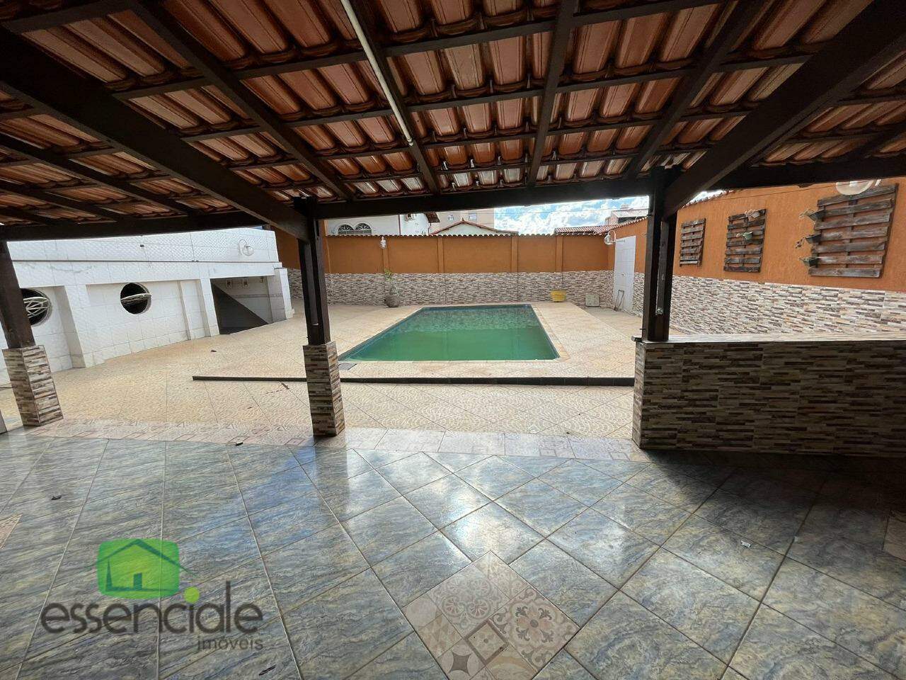 Casa para alugar com 4 quartos, 302m² - Foto 5