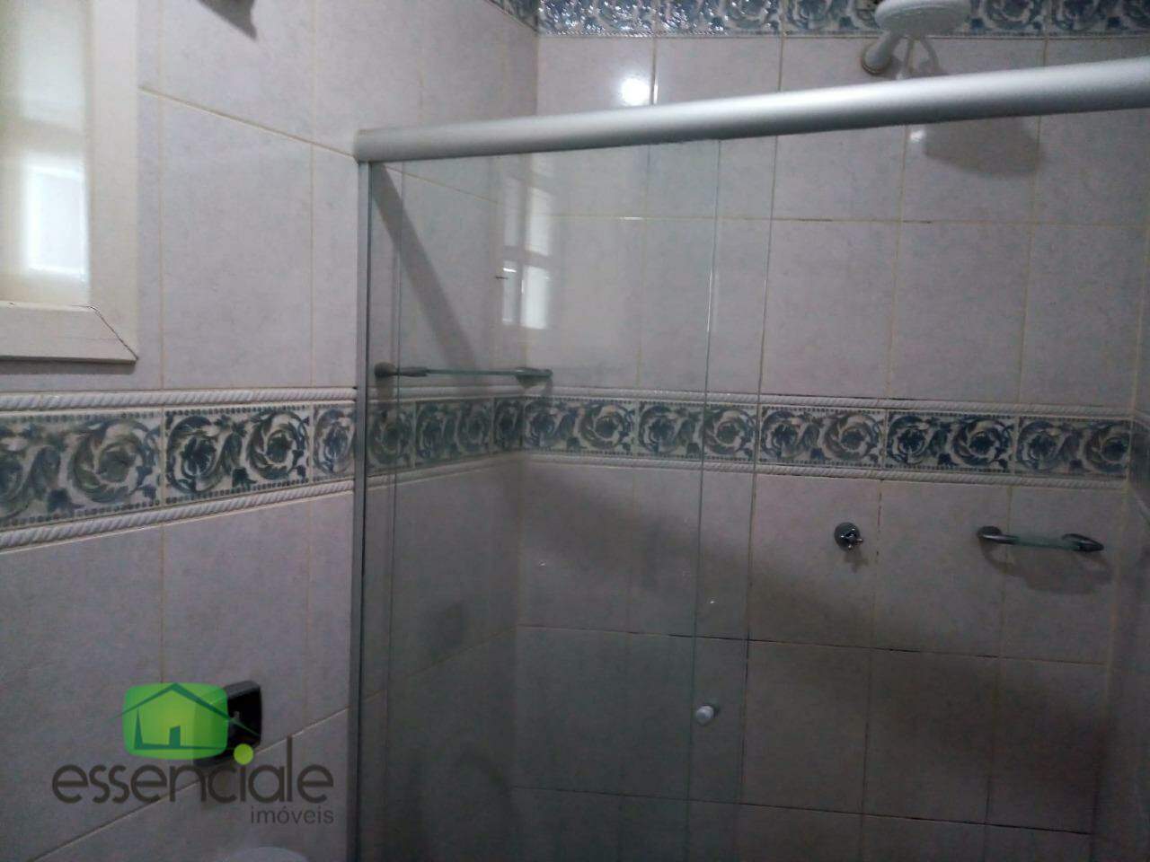 Casa para alugar com 4 quartos, 302m² - Foto 14