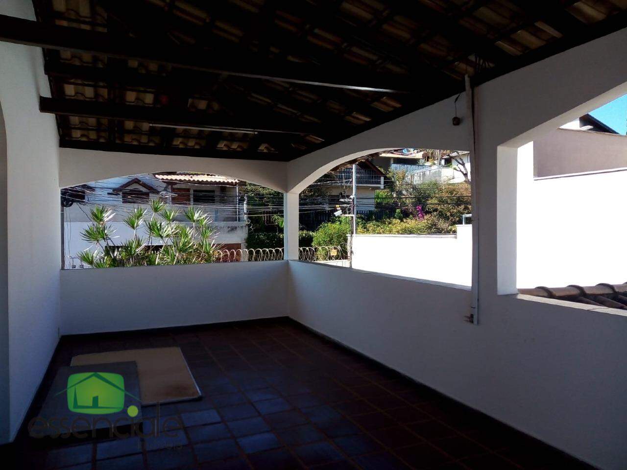 Casa para alugar com 6 quartos, 350m² - Foto 7