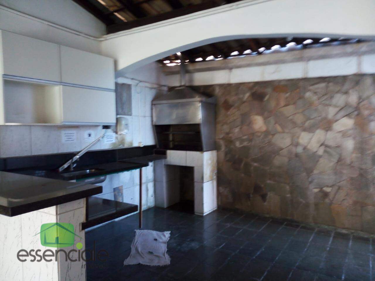 Casa para alugar com 6 quartos, 350m² - Foto 21
