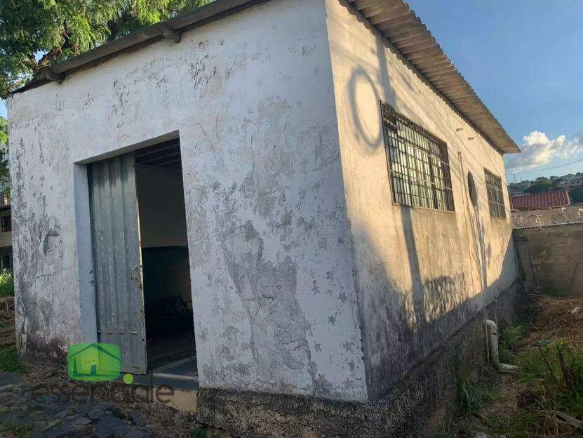 Depósito-Galpão-Armazém para alugar com 4 quartos, 50m² - Foto 2
