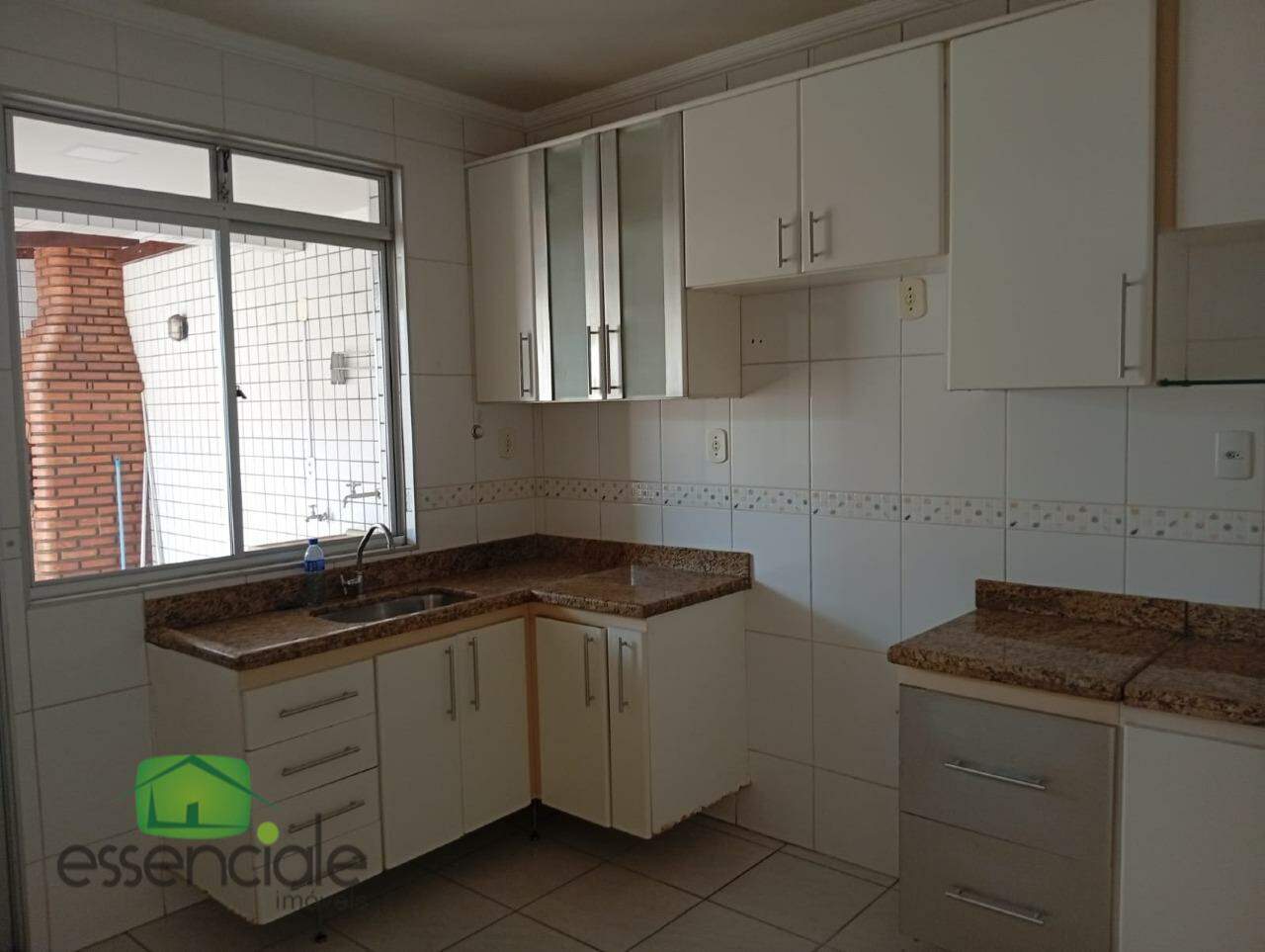 Apartamento para alugar com 3 quartos, 120m² - Foto 24