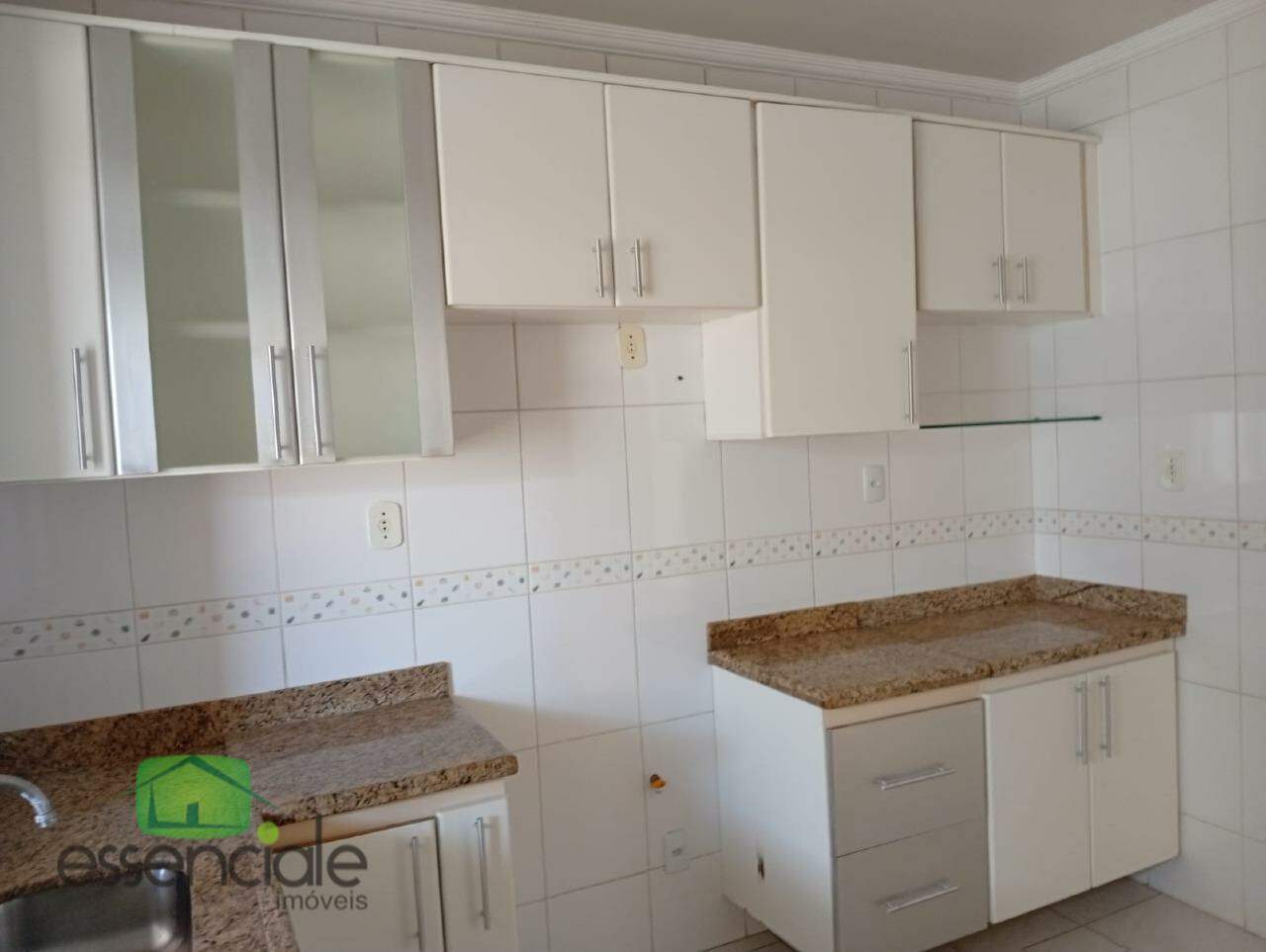 Apartamento para alugar com 3 quartos, 120m² - Foto 23