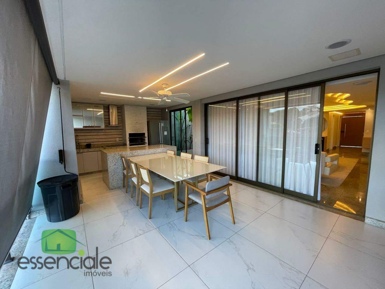 Casa de Condomínio para alugar com 3 quartos, 300m² - Foto 12
