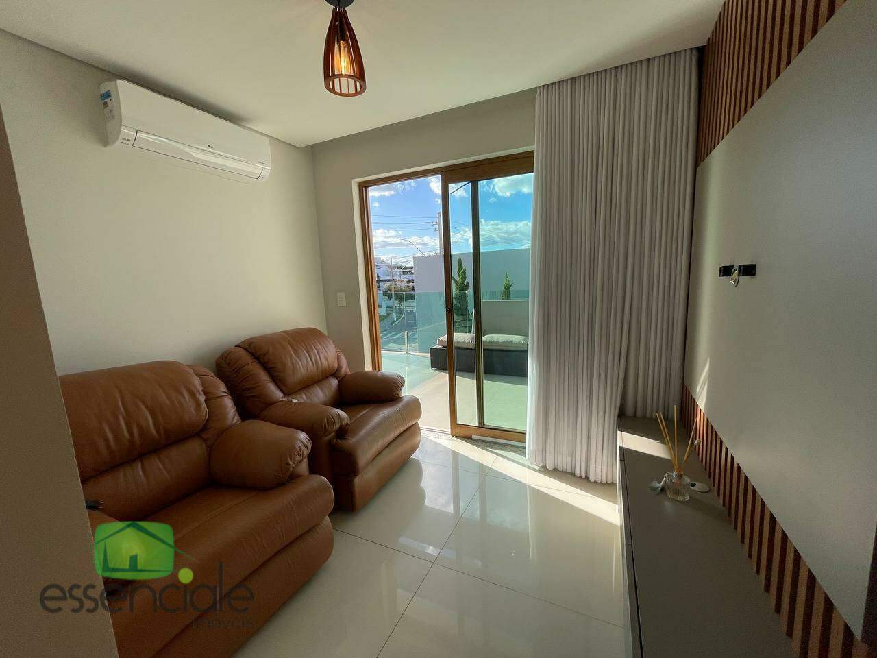 Casa de Condomínio para alugar com 3 quartos, 300m² - Foto 21
